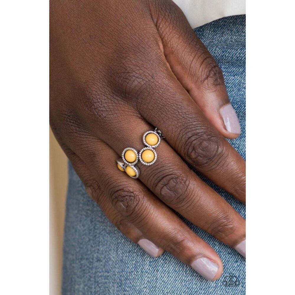 Foxy Fabulous Yellow Ring (141)